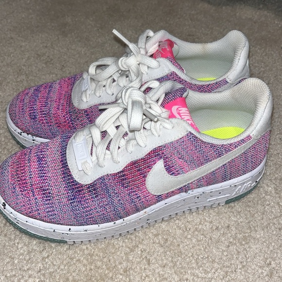 Nike Flyknit Air Force 1 - Picture 3 of 4